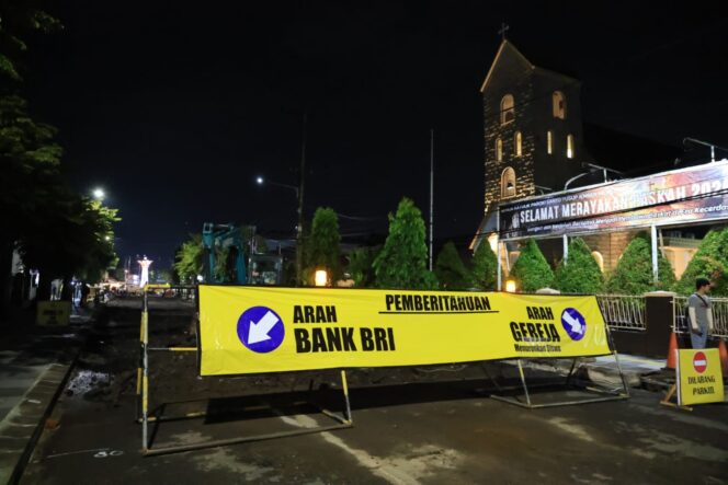 
Bangun Kawasan Kuliner, Pemkab Jember Hentikan Proyek Saat Ibadah Berlangsung