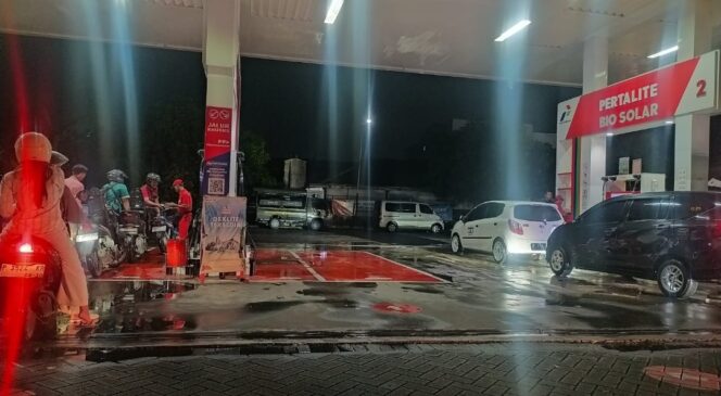 
Kasus Dugaan Penyelewengan Solar Subsidi di Jember Mandek 31 Hari, Kuasa Hukum Desak Polri Turun Tangan