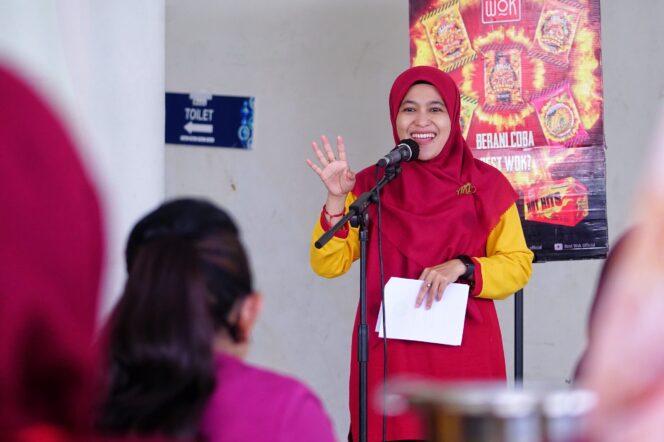 
TP PKK Kota Pasuruan Dukung Penguatan UMKM Kuliner lewat Program Mitra Usaha Mi Burung Dara