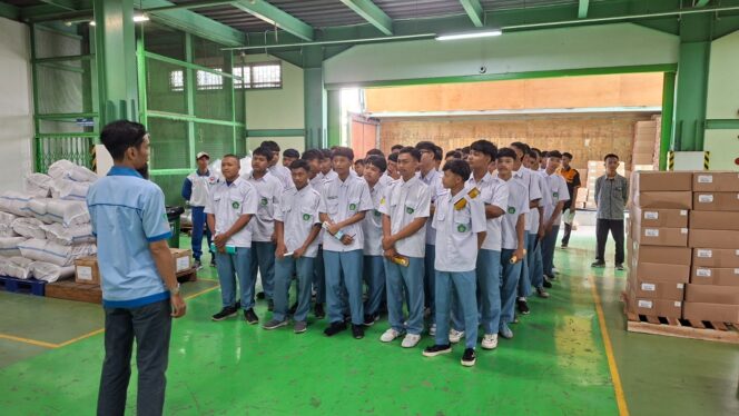 
MPM Honda Jatim Terima Ribuan Siswa SMK dalam Program Kunjungan Edukatif Industri