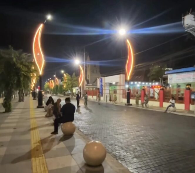 
Baru Rampung 30 Persen, Konsep Street Food Jember Usung Nuansa Nusantara dan Dunia