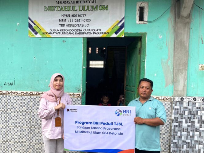 
BRI Pasuruan Hadirkan Semangat Baru Belajar melalui Bantuan Sarana Prasarana MI Miftahul Ulum Desa Karangjati