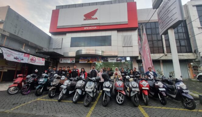 
Komunitas Scoopy Jember Community Tampil Retro Fashionable Lewat Scoopy Your Mode, Your Ride