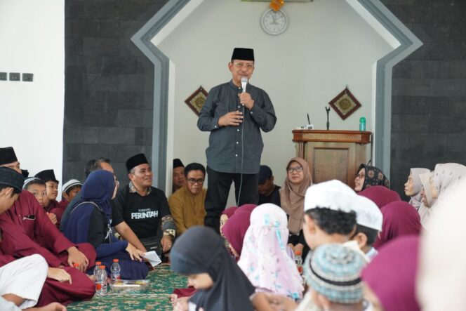 
Menjemput Berkah Iduladha: Ditjen Pendidikan Islam Salurkan Daging Kurban dan Santuni Anak Yatim