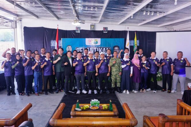
Pengurus PBSI Kota Pasuruan Resmi Dilantik, Mas Nawawi Ajak Perkuat Kolaborasi untuk Kemajuan Olahraga