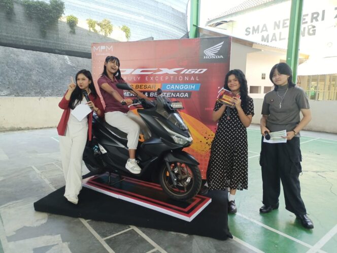 
Melalui Gen-Z School Movement, Honda PCX160 Jadi Inspirasi Motor Impian Pelajar