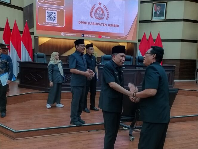
Pemkab Jember Ajukan Enam Raperda, Klaim Ekonomi 2025 Tumbuh di Atas Jatim dan Nasional