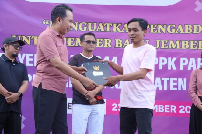 
Pemkab Jember Jamin Kelanjutan Kontrak PPPK hingga 2027