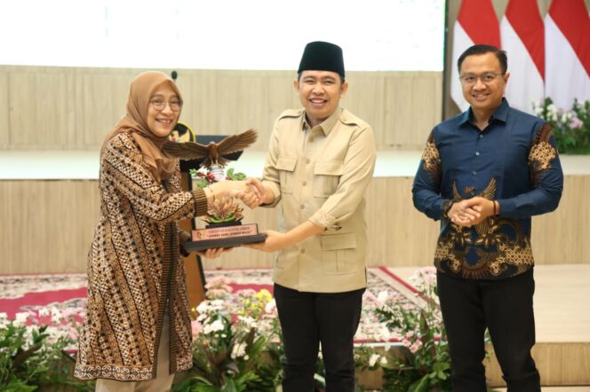 
Jember Satu-satunya Daerah di Jatim yang Masuk Pilot Project Pembiayaan Perhutanan Sosial Nasional