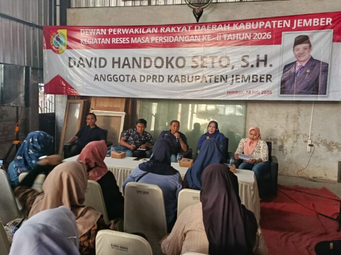 
Reses DPRD Jember, David Handoko Seto Dorong Warga Awasi MBG dan Manfaatkan Beasiswa Cinta Bergema