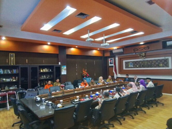 
Komisi E dan BPBD Jatim Terima Audensi SRPB Jatim Bahas Kongres IV September 2026