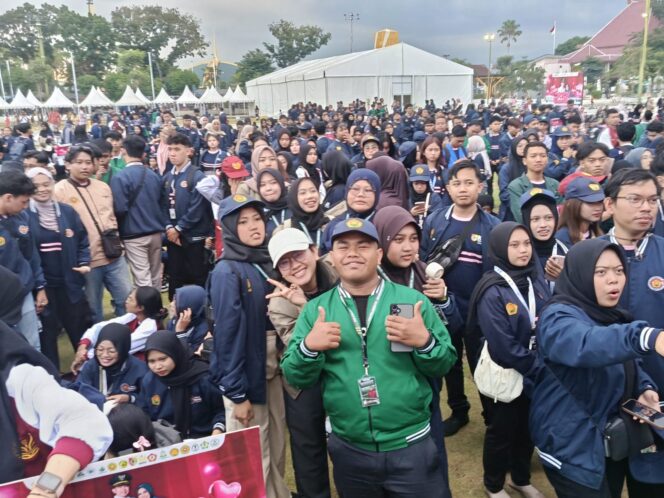 
Bupati Jember Libatkan Mahasiswa KKN Perkuat Akurasi Data Kemiskinan 