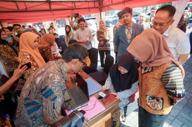 
Kota Mojokerto Berkomitmen Dalam Mendukung Transformasi Digitalisasi