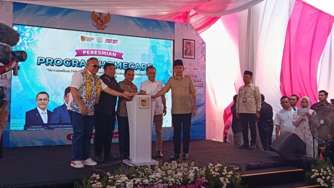 
Tak Perlu ke Puskesmas, Home Care Jember Hadir di Rumah Warga Jadi Dokter Keluarga