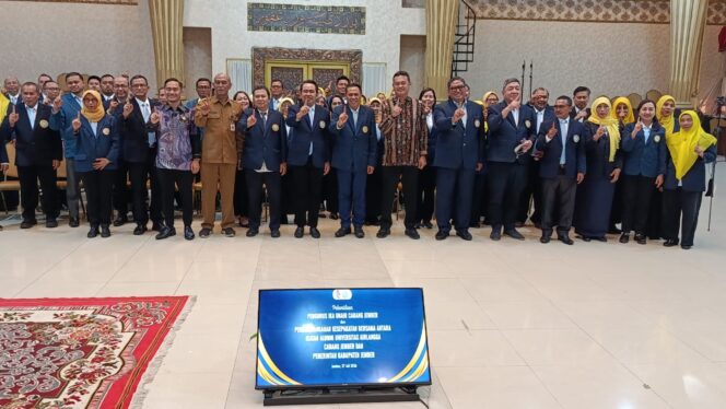
IKA UNAIR Jember Perbarui Kerja Sama dengan Pemkab, Fokus pada Kemiskinan hingga Stunting