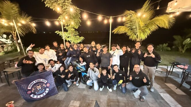 
Komunitas Honda Malang Nikmati Sensasi Night Ride Bersama New Honda Vario Evo 160