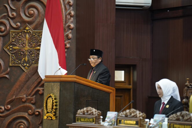 
Fraksi PDIP Soroti Ketimpangan Serapan Apbd 2025 Dengan Kesejahteraan Masyarakat