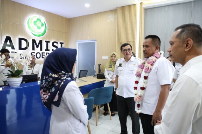 
Ombudsman RI Sebut Pelayanan di RSUD dr. Soebandi Jember Berjalan Sesuai Standar 