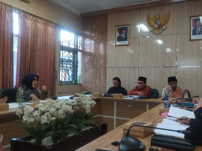 
Komisi D Minta Target RSD Kalisat Lebih Realistis, Siap Bantu Kejar Dukungan Kemenkes