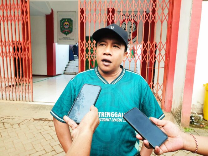 
Ketua KONI Trenggalek Optimis Persiga Bisa Segel Tiket 32 Besar