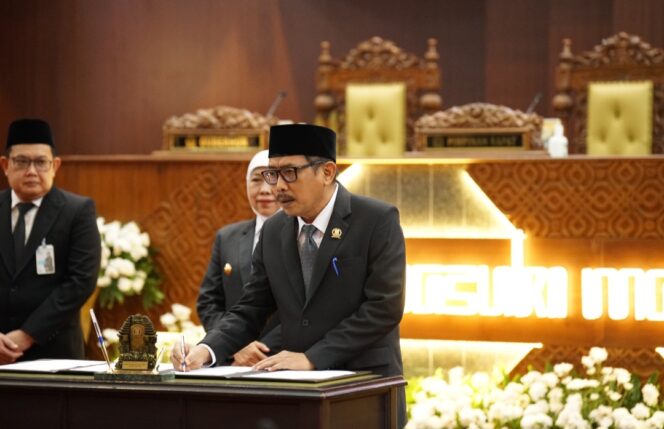 
DPRD dan Pemprov Jatim Sepakati KUA-PPAS APBD 2027