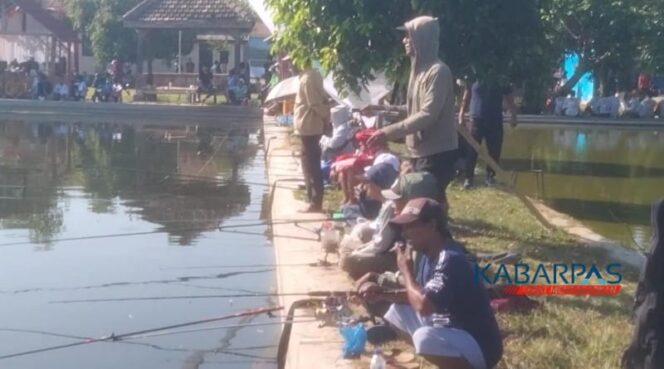 
Festival Bandeng Jelak ke-7 Tahun 2026 Sukses Digelar, Ikan Berbobot 5 Kilogram Raih Juara Kontes