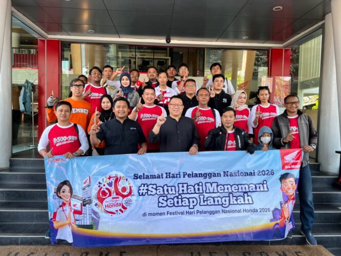
Manajemen MPM Honda Jatim Ikut Riding Bersama Konsumen Loyal di Hari Pelanggan Nasional 2026