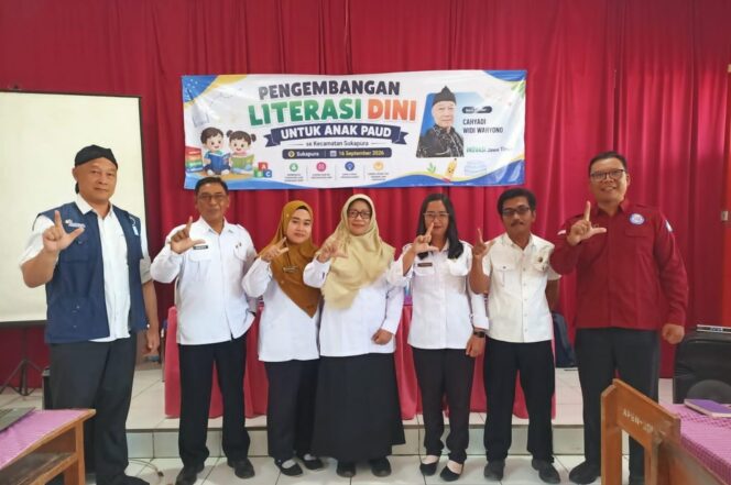
Penilik Sukapura-INOVASI Gelar Workshop Pengembangan Literasi bagi Guru PAUD