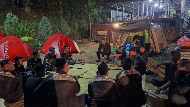 
Komunitas Honda ADV Indonesia Eksplor Misteri Pawitra, Jelajah Reco Lanang hingga Jolotundo
