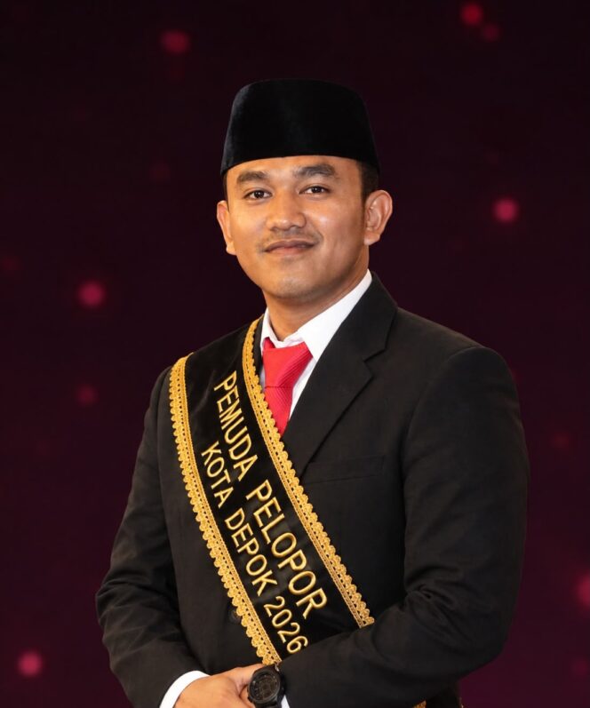 
​Menembus Batas Pengabdian: Mahasiswa UID Sutan Akhyar Rajabi Dinobatkan Jadi Pemuda Pelopor Terbaik Depok 2026