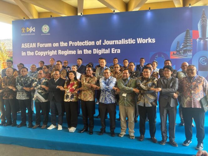 
Lahirkan “Deklarasi Bali”, Sejumlah Negara ASEAN Sepakat Lindungi Karya Jurnalistik dari Eksploitasi Platform Digital dan AI