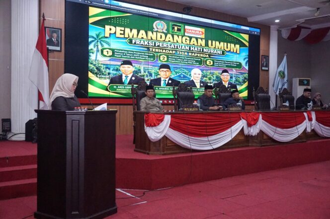 
Pemkot Pasuruan Ikuti Rapat Paripurna II DPRD, Enam Fraksi Sampaikan Pandangan Umum Tiga Raperda