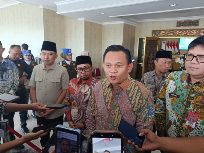 
Kemendagri Buka Kanal “Reboan” untuk Kepala Daerah, Permudah Koordinasi hingga Tingkat Pusat