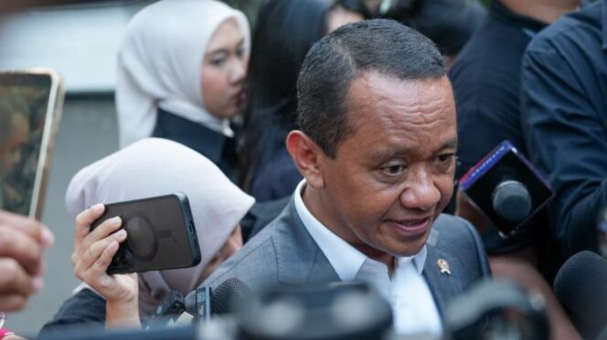 
Panggil Menko Bahlil, Presiden Prabowo Terima Laporan Tentang Penguatan Tata Kelola Migas dan Peningkatan Layanan Energi